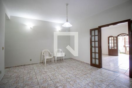 Sala de Jantar de casa à venda com 3 quartos, 260m² em Irajá, Rio de Janeiro