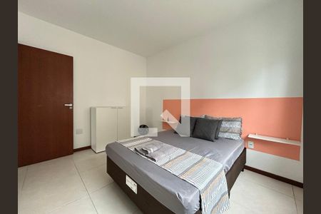 Quarto de apartamento para alugar com 2 quartos, 73m² em Morro das Pedras, Florianópolis