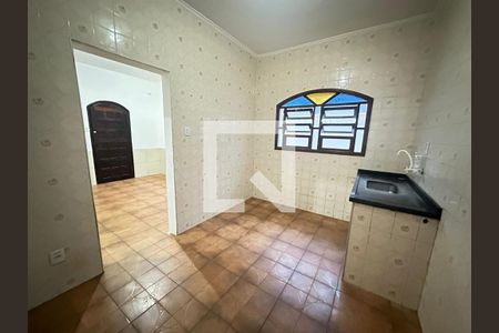 Casa para alugar com 2 quartos, 70m² em Jardim Guassu, São Vicente