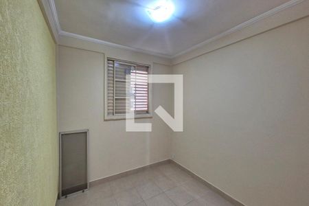 Quarto 1  de apartamento à venda com 2 quartos, 55m² em Parque Residencial Vila União, Campinas