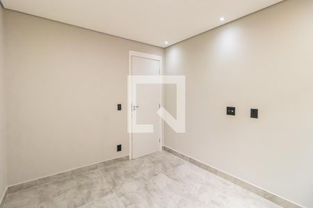 Quarto 1 de apartamento para alugar com 2 quartos, 55m² em Jardim Maria Helena, Barueri