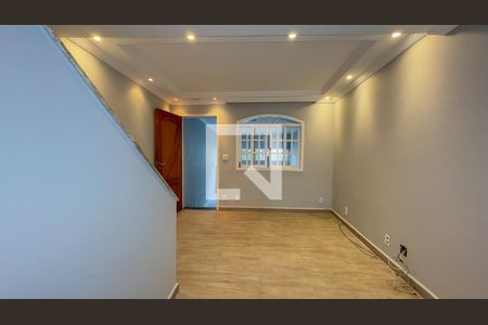 Sala de casa para alugar com 3 quartos, 115m² em Jardim Monte Azul, São Paulo