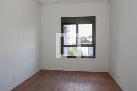 Suíte de casa à venda com 3 quartos, 195m² em Vila Ipojuca, São Paulo