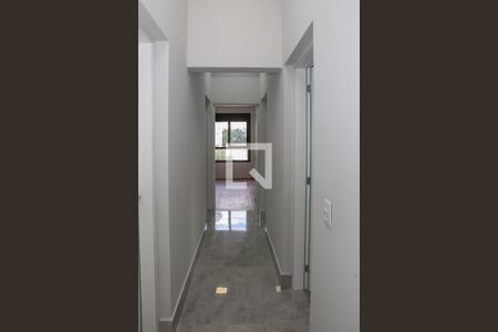Corredor de casa à venda com 3 quartos, 195m² em Vila Ipojuca, São Paulo
