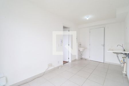 Sala/Cozinha/Área de serviço  de apartamento para alugar com 1 quarto, 27m² em Várzea da Barra Funda, São Paulo