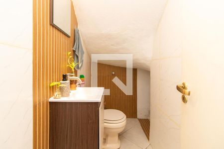Lavabo de casa à venda com 3 quartos, 116m² em Guarujá, Porto Alegre