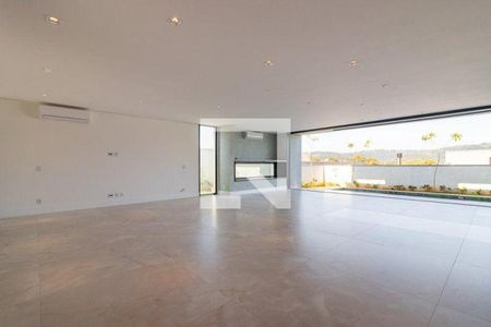 Casa à venda com 4 quartos, 430m² em Colinas da Anhanguera, Santana de Parnaíba
