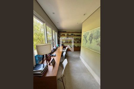 Casa à venda com 5 quartos, 480m² em Alphaville, Barueri
