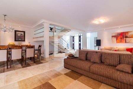 Casa à venda com 5 quartos, 670m² em Alphaville Residencial Um, Barueri
