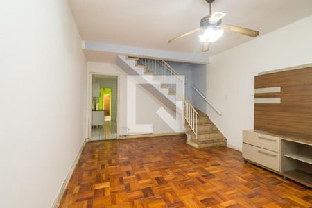 Sala de casa para alugar com 2 quartos, 250m² em Vila Ema, São Paulo