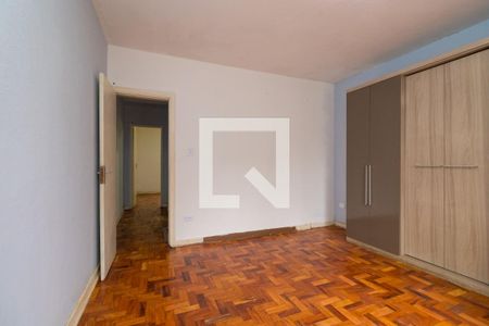Quarto 1 de casa para alugar com 2 quartos, 250m² em Vila Ema, São Paulo