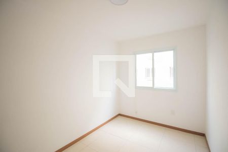 Quarto 1 de apartamento para alugar com 3 quartos, 76m² em Mutondo, São Gonçalo