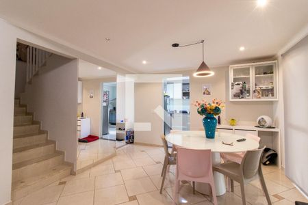 Sala de casa de condomínio à venda com 3 quartos, 245m² em Parque Alto Taquaral, Campinas