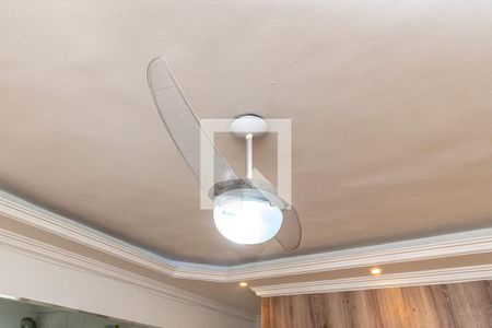 Sala de apartamento para alugar com 2 quartos, 70m² em Olaria, Rio de Janeiro