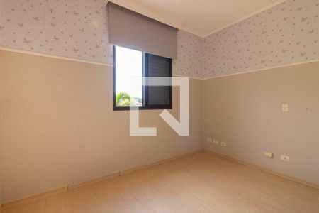 Casa à venda com 3 quartos, 220m² em Tamboré, Santana de Parnaíba