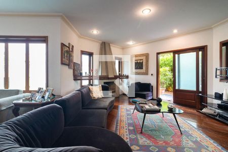 Casa à venda com 5 quartos, 532m² em Alphaville, Santana de Parnaíba