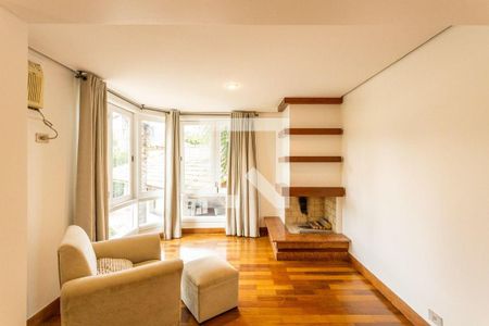 Casa à venda com 4 quartos, 900m² em Residencial Tambore III, Santana de Parnaíba