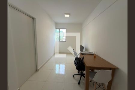 Sala e cozinha  de kitnet/studio para alugar com 1 quarto, 27m² em Águas Claras, Brasília