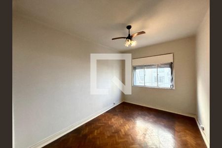 Apartamento para alugar com 3 quartos, 118m² em Leme, Rio de Janeiro