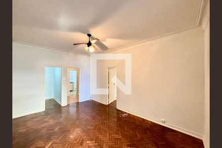 Apartamento para alugar com 3 quartos, 118m² em Leme, Rio de Janeiro