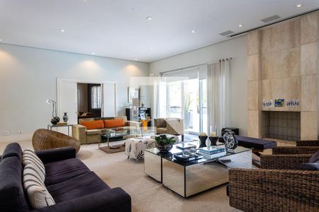 Casa à venda com 4 quartos, 1100m² em Alphaville, Santana de Parnaíba