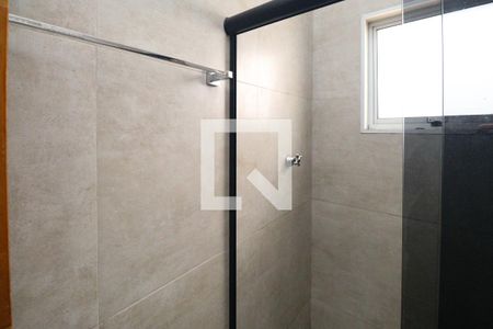 Banheiro  de casa à venda com 3 quartos, 127m² em Vila Paulistana, São Paulo