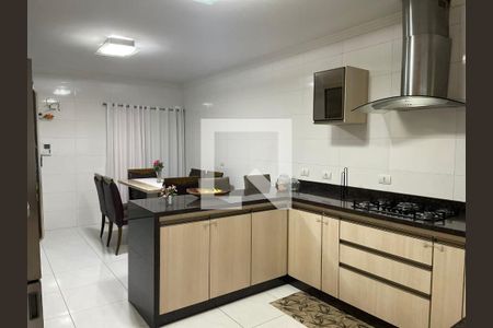 Cozinha de casa à venda com 4 quartos, 170m² em Vila Invernada, São Paulo