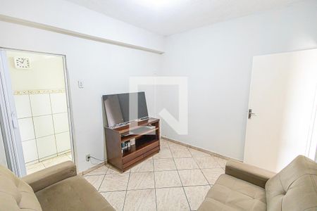 Sala de televisão de casa para alugar com 4 quartos, 200m² em Glória, Belo Horizonte