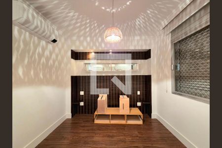 Suíte de apartamento para alugar com 2 quartos, 180m² em Itaim Bibi, São Paulo