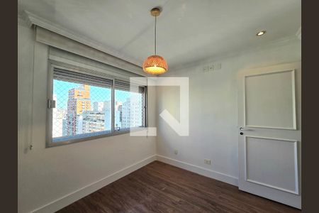 Suíte  de apartamento para alugar com 2 quartos, 180m² em Itaim Bibi, São Paulo