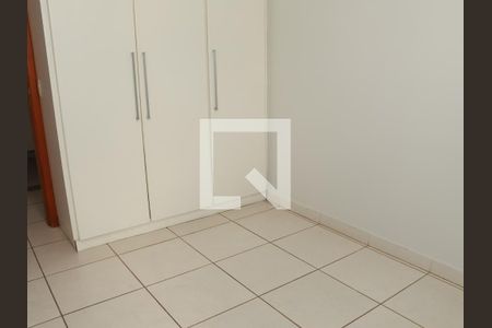 Quarto 1 de apartamento para alugar com 2 quartos, 61m² em Vila Jaragua, Goiânia