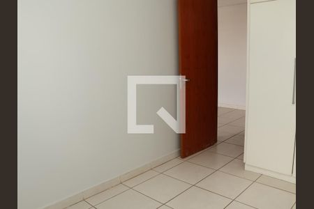 Quarto 1 de apartamento para alugar com 2 quartos, 61m² em Vila Jaragua, Goiânia