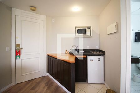 Cozinha de kitnet/studio para alugar com 1 quarto, 32m² em Vila Olímpia, São Paulo