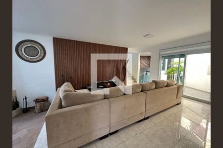 Sala de casa de condomínio à venda com 4 quartos, 254m² em Alphaville, Santana de Parnaíba