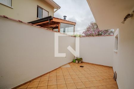 Quintal de casa de condomínio para alugar com 2 quartos, 101m² em Rio Pequeno, São Paulo