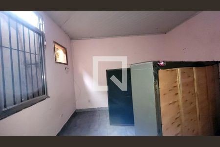 Quarto 2 de casa para alugar com 2 quartos, 200m² em Honório Gurgel, Rio de Janeiro