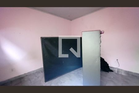 Quarto 2 de casa para alugar com 2 quartos, 200m² em Honório Gurgel, Rio de Janeiro