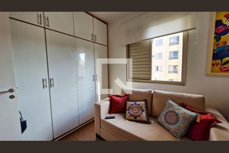 Quarto de apartamento à venda com 3 quartos, 74m² em Jardim Ubirajara, São Paulo