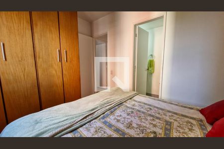 Quarto de apartamento à venda com 3 quartos, 74m² em Jardim Ubirajara, São Paulo