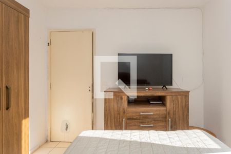 Quarto 1 de apartamento à venda com 2 quartos, 46m² em Parque Guarapiranga, São Paulo
