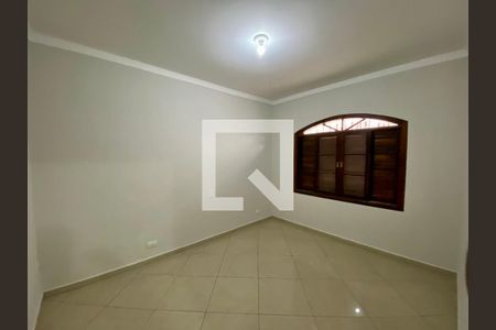 Quarto 1 de casa para alugar com 3 quartos, 250m² em Parque Continental I, Guarulhos