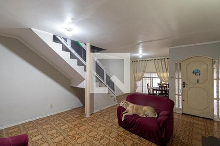 Sala de casa à venda com 4 quartos, 150m² em Vila Taquari, São Paulo