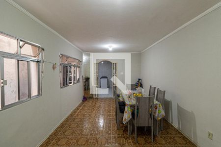 Sala de Jantar de casa à venda com 4 quartos, 150m² em Vila Taquari, São Paulo