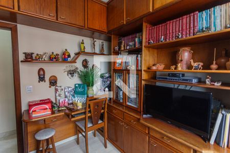 Quarto 2 de apartamento para alugar com 3 quartos, 90m² em União, Belo Horizonte