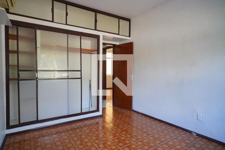 Quarto 2 de apartamento para alugar com 2 quartos, 80m² em Santa Tereza, Porto Alegre