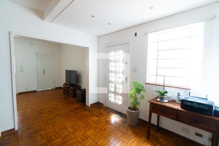 Sala de casa para alugar com 3 quartos, 350m² em Mirandópolis, São Paulo