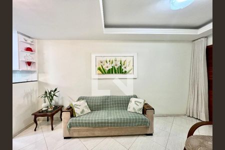 Casa para alugar com 2 quartos, 106m² em Vila Jardim Leblon, Belo Horizonte