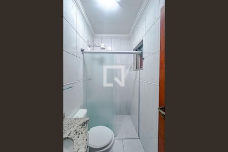 Banheiro da Suíte 2 de casa de condomínio para alugar com 3 quartos, 141m² em Vila Matilde, São Paulo