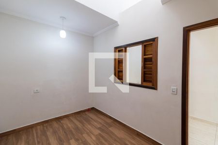 Quarto 1 de casa para alugar com 2 quartos, 85m² em Jardim das Oliveiras, São Paulo