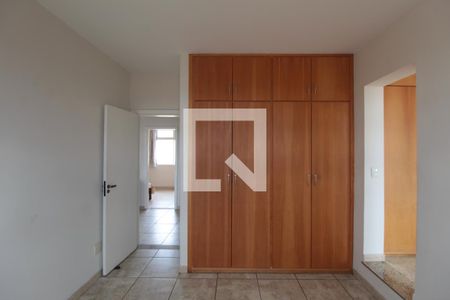 Quarto 1 de casa de condomínio à venda com 3 quartos, 197m² em Vila Cloris, Belo Horizonte